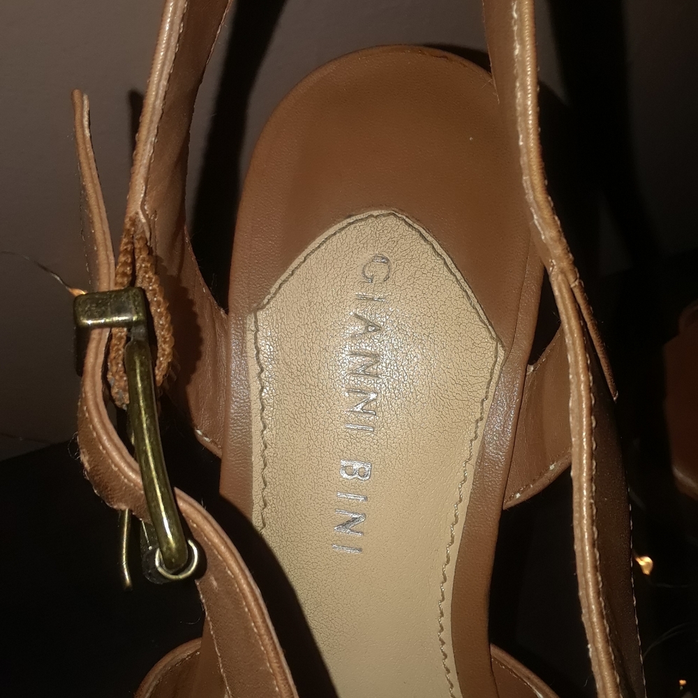 Wedges - Picture 7 of 9